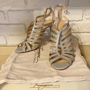 NIB Imagine by Vince Camuto Raychel pumps